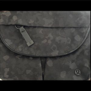 Lululemon camo crossbody bag
